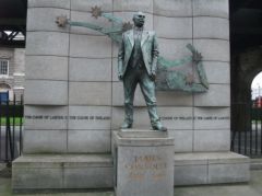 James_Connolly_statue.JPG