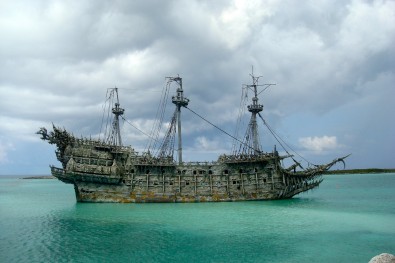 Le Hollandais Volant dans Pirates des Caraïbes